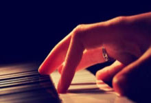 多多28:意甲射手王奧斯梅恩丟失關鍵裝備 將缺戰米蘭!.